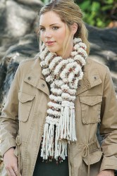 chunky trelllis scarf